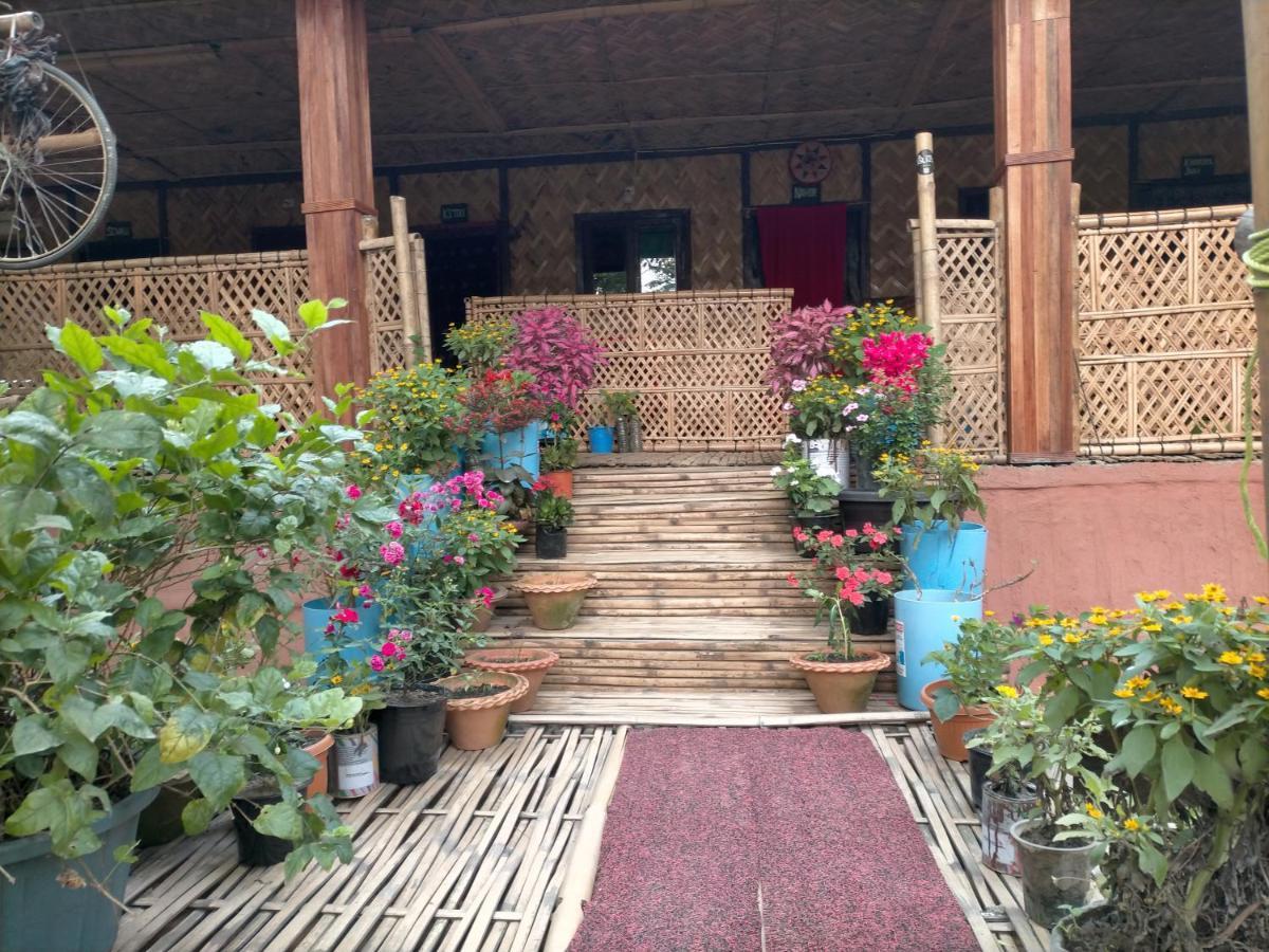 Risong Family Guest House Majuli Extérieur photo